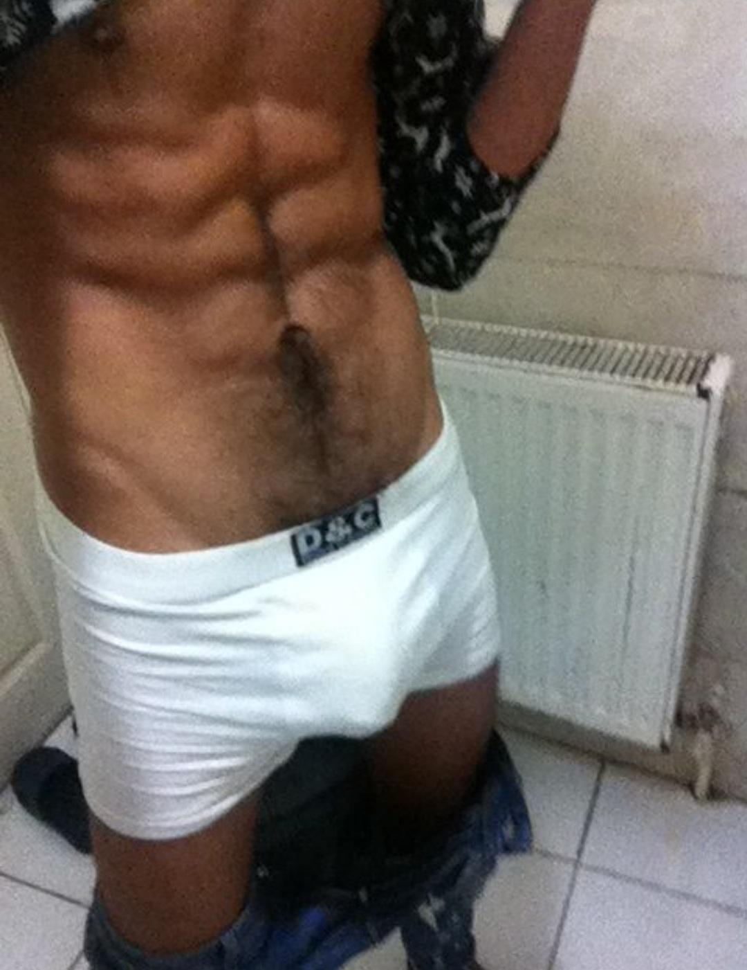 BoyFort_hot Live Image