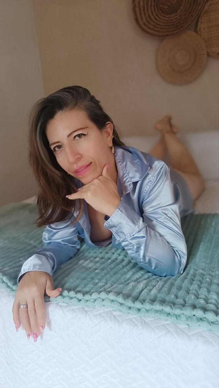 Chayla_Ruiz Live Image