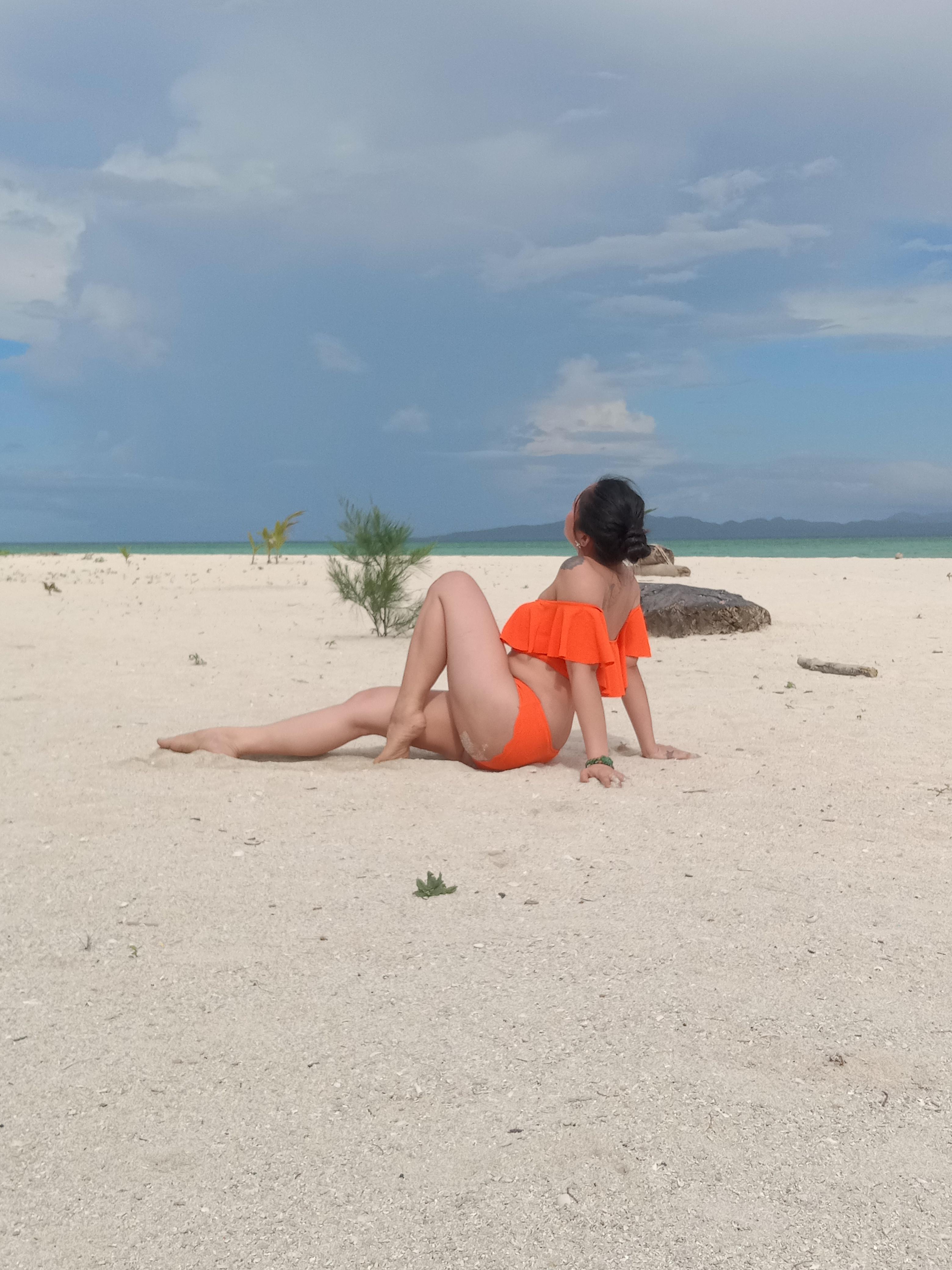 HornyHugeCockTs Live Image