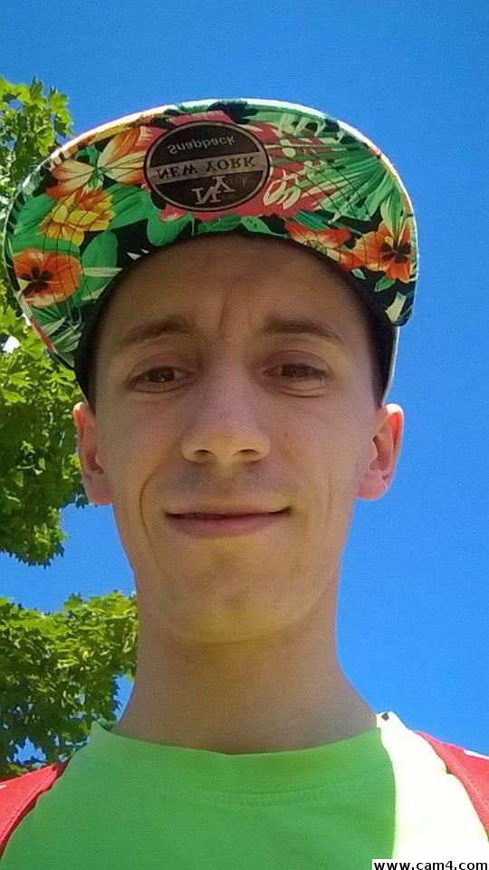 KHcamboy23 Live Image