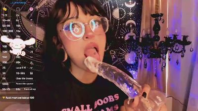 Lilith_crow Live Image