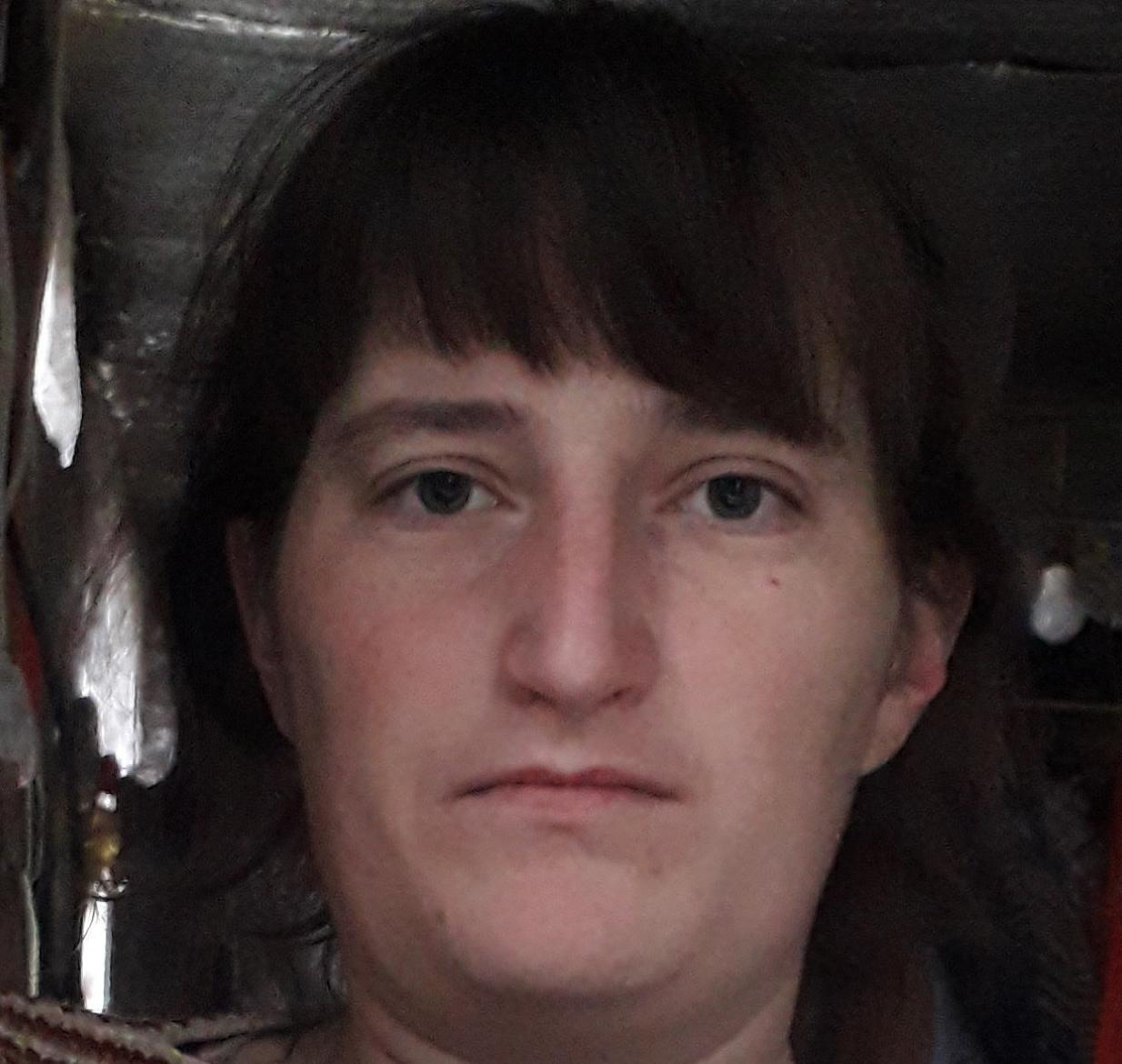 Martie_Jen Live Image