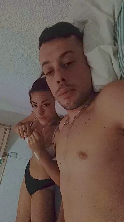 Parejadel96 Live Image