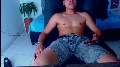 Sensual_Blade Live Image