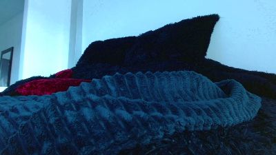 caroline_spanky