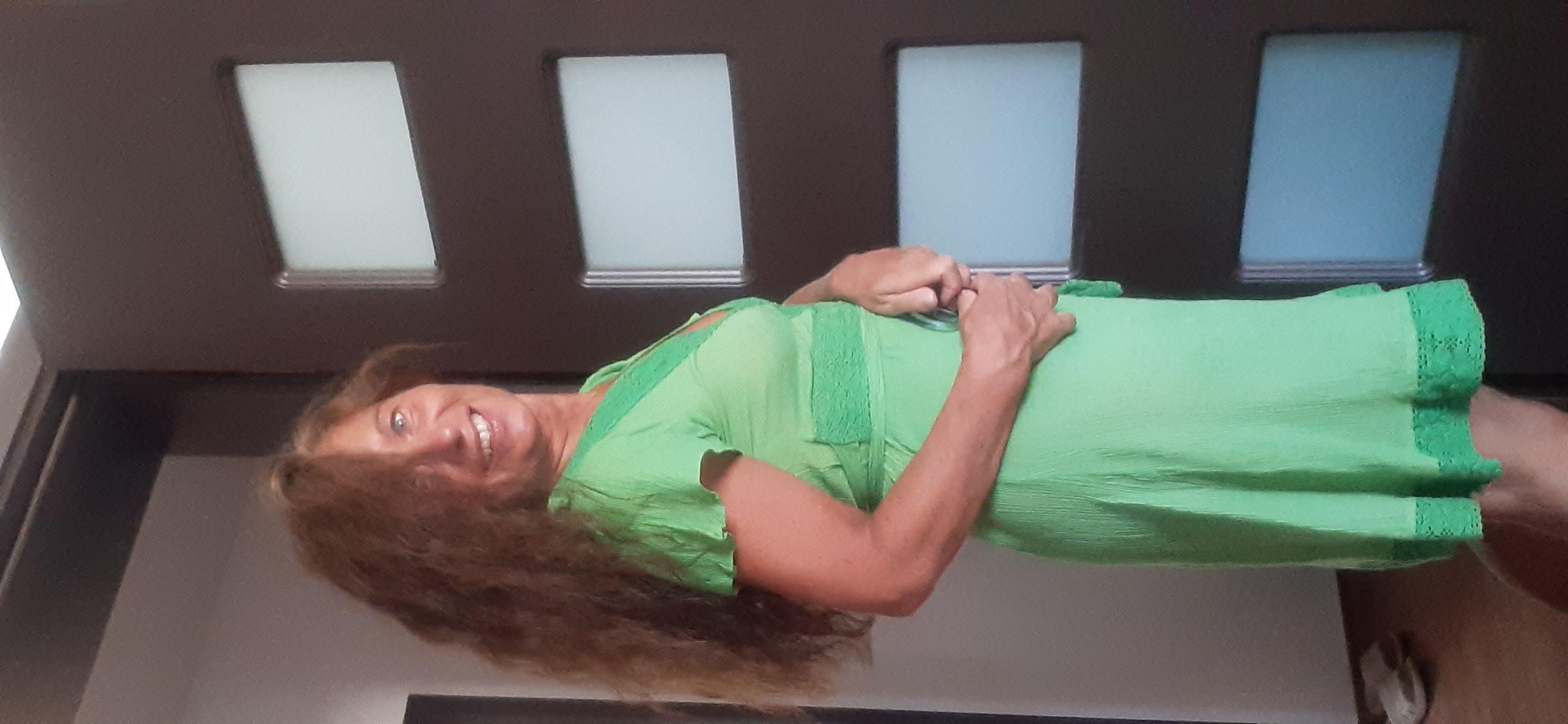 claudia172 Live Image