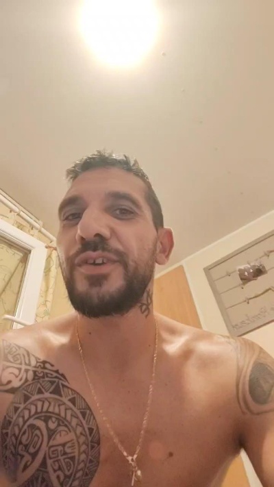 keurty1 Live Image