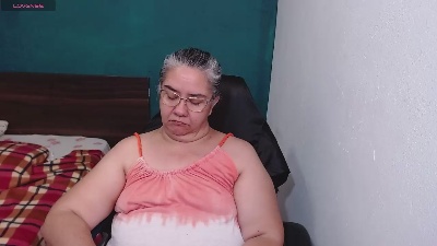 scarlettdubois1 Live Image