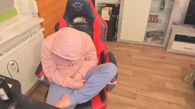 tonibiteen21 Live Image