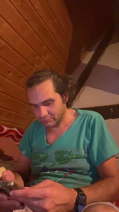 Akcay274 live from Germany