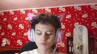 AnnetteGrove live from Taiwan