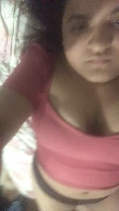 Antonellacruz99 live from Brazil