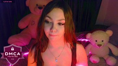 ApheliaDream_ live from Latvia