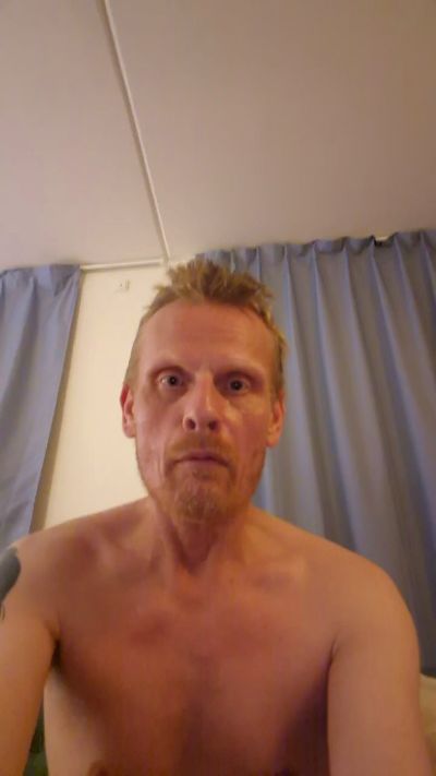 Dkfreecamguy1 live from Denmark