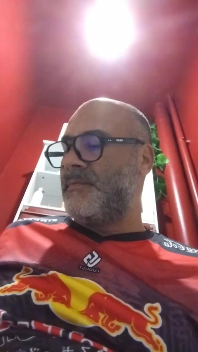 Footjobest60 live from France
