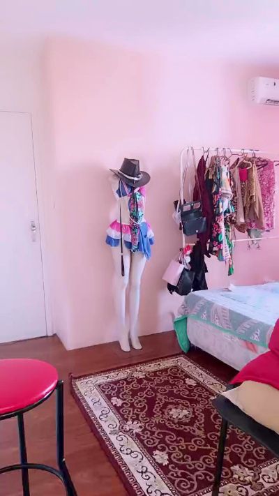 Gigifantasy live from Brazil