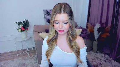 GlamorousGirll live from Serbia