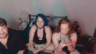 Glooomy live from France