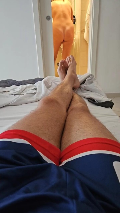 ItalianBoy_2 live from Italy