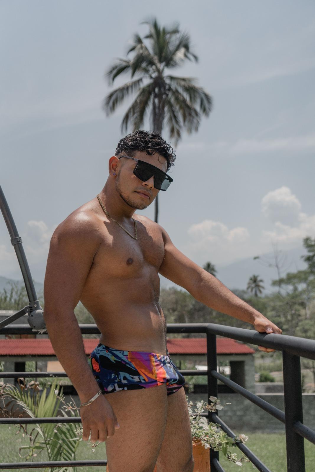 Jackerhot_22 live from Colombia