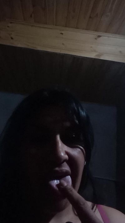 Jenyasss live from Argentina