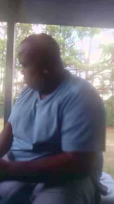Kinglove44 live from United States