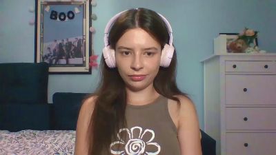 LariceSweetgirl live from Germany