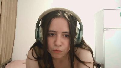 LianneSadiq live from France