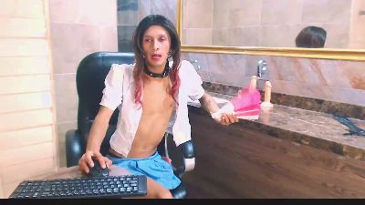 Lily_Dreamgirl live from Colombia