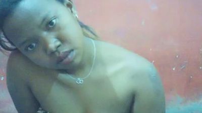 LovelyAngelah live from United States