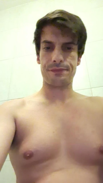 Manuelfodas live from Portugal