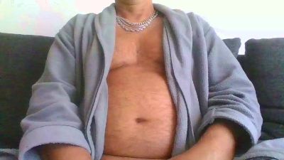 Marc33000 live from France