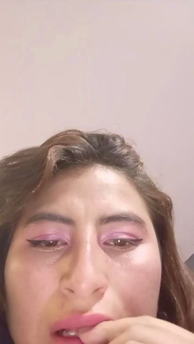 Meryjhane live from Colombia