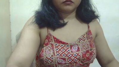 Missl_lilly live from India