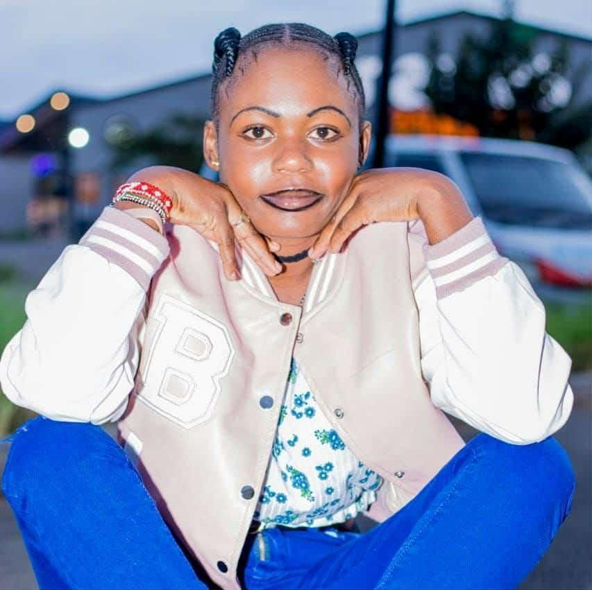 Nalianazia2 live from Kenya