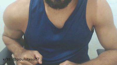 Paulotesao7 live from Brazil