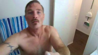 Playful_Joker live from United States