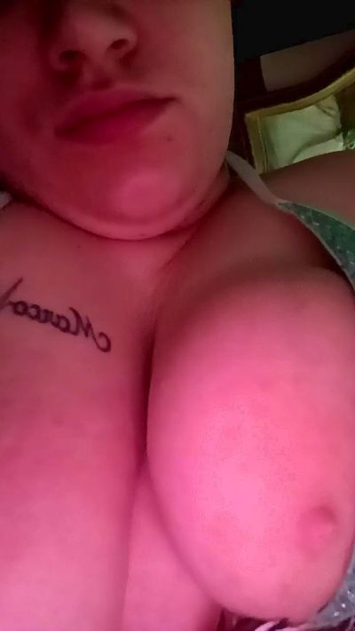 Porcella6956 live from Italy