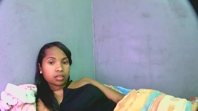 Samirah98 live from Madagascar
