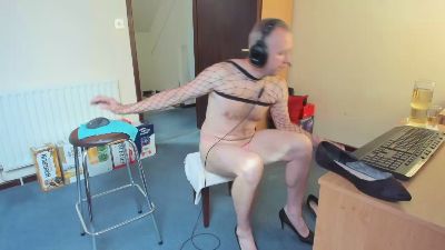 SexyBallerina live from United Kingdom