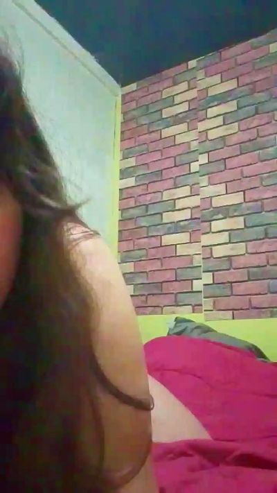 Sofialilu live from Chile