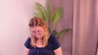 TereasaBucke live from France