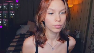 TiffanieDelvin live from France