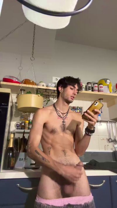 Tony20cc live from Italy