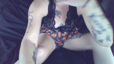 Yesdaddy40 live from United States