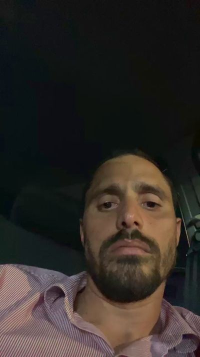 adriano854 live from Brazil