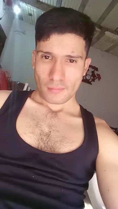 alanN28 live from Argentina