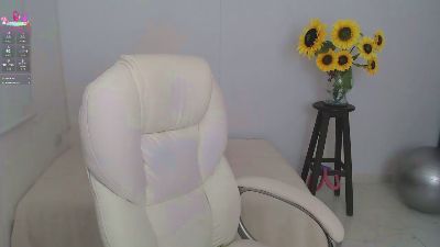 ana_milf live from United States