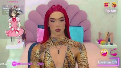 briana_sex322 live from United States