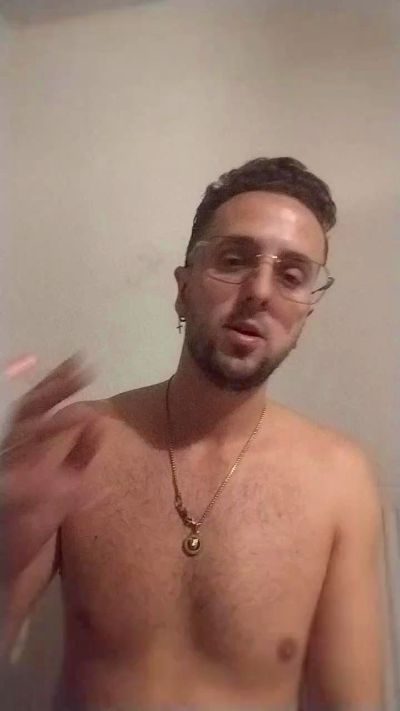 lapinchaud3801 live from France